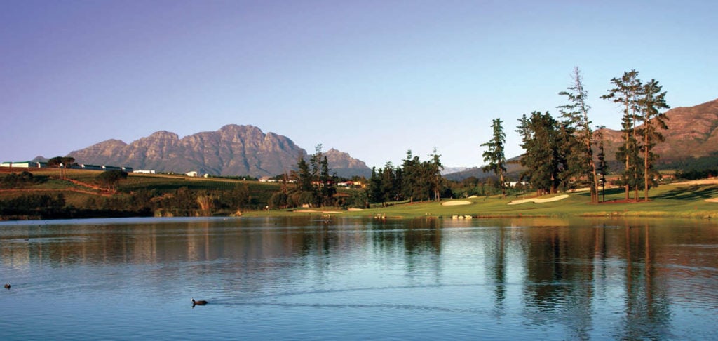 Loch 13 von der Teebox - © De Zalze Golf Club