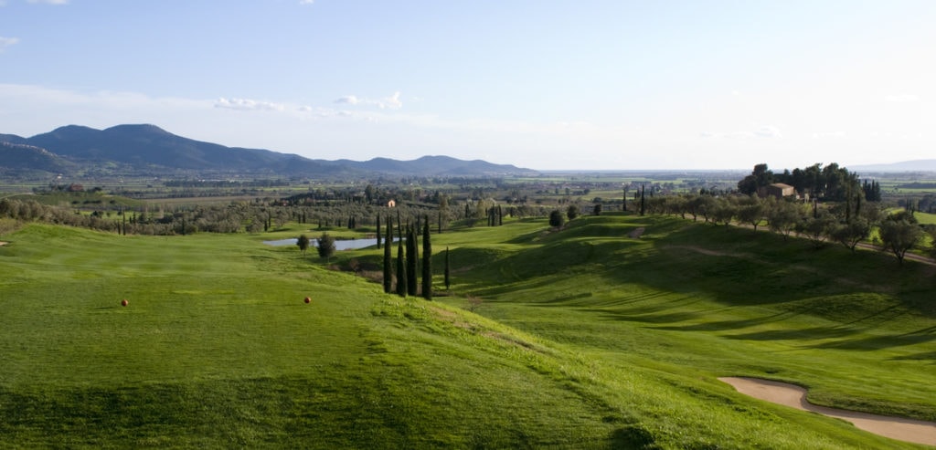 Abschlag der Bahn 18 - © Pelagone Golf Club Toscana